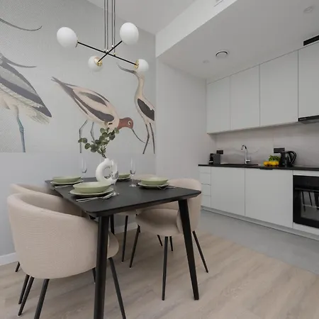 Towarowa Towers Prestigious With Ac & Parking In By Renters Prestige 公寓 *