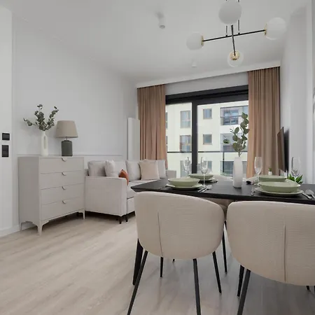 Towarowa Towers Prestigious With Ac & Parking In By Renters Prestige *