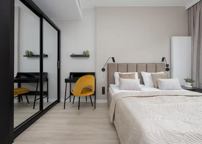 Towarowa Towers Prestigious With Ac & Parking In By Renters Prestige Apartment *