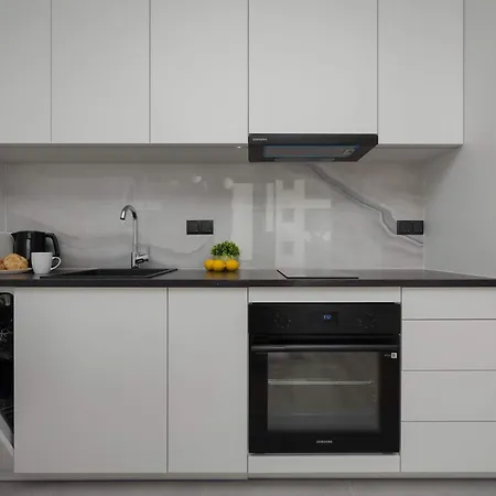 Апартаменты Towarowa Towers Prestigious With Ac & Parking In By Renters Prestige *